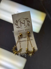 Load image into Gallery viewer, Dainty Earrings